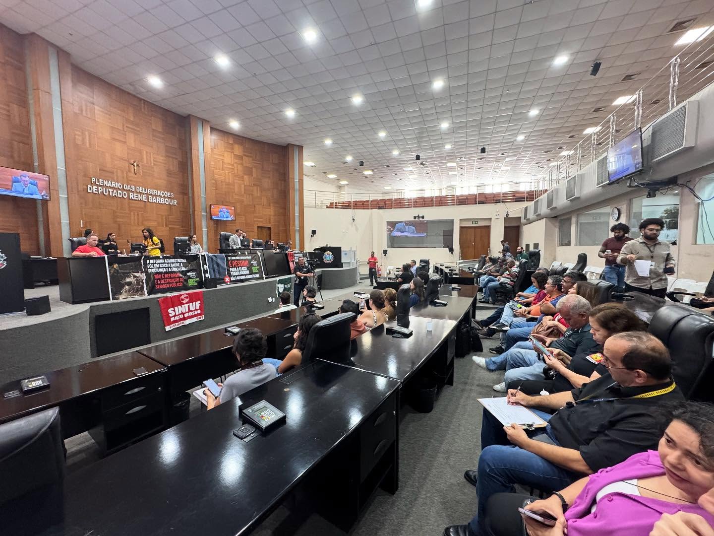 ADUNEMAT participa de Audiência Pública&hellip;